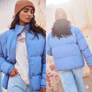 Chaqueta Acolchada Impermeable Azul Cielo, Abrigo con Capucha para Invierno, con Cierre de Cremallera Resistente, Forro Cálido y Bolsillos Prácticos - Product Image 2