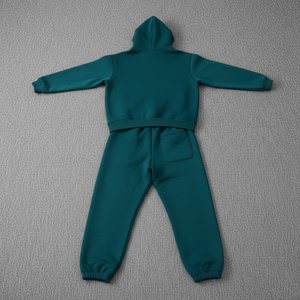 Conjunto de Sudadera con Capucha y Pantalones Deportivos de Felpa 100% Algodón para Mujer, Estilo Urbano de Invierno, Color Sólido, con Logotipo Bordado Personalizado y Apliques de Pedrería - Product Image 2