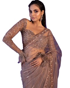Lehenga de mariée en soie et rayonne, prêt à porter, magnifique, pré-plissé, beauté intérieure, look tendance, longueur longue, designer, sari, chemisier - Product Image 1