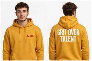 Sweat-shirt à capuche en molleton pour homme Sozan Sports, coupe classique, logo brodé, vêtement décontracté pour le printemps, service OEM, 100% coton, respectueux de l'environnement - Product Image 4