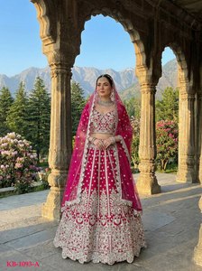 Lehenga Choli en soie brodée violette avec dupatta, longueur au sol, tenue de mariage indienne traditionnelle pour femmes - Product Image 5