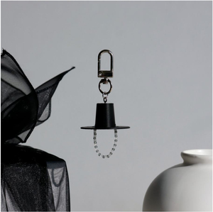 [Goyu] Porte-clés pendentif chapeau traditionnel coréen, en alliage de zinc durable et plastique, imprimé par transfert thermique, technique de moulage - Product Image 1