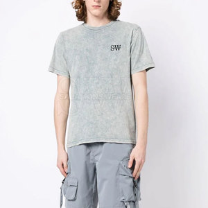 เสื้อยืดแบบ Acid Wash เนื้อผ้าบางเบา ระบายอากาศได้ดี ดีไซน์ล้างสีแบบพิเศษ เหมาะสำหรับใส่ทุกวันและสไตล์ลำลองแนวสตรีทแวร์ - Product Image 4