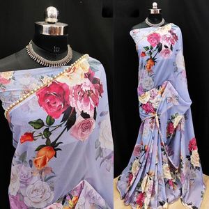 ATRACTIVE GEORGETTE TRABAJO DE IMPRESIÓN DIGITAL SAREE CON BLUSA DESCOSADA LAVANDA - Product Image 1