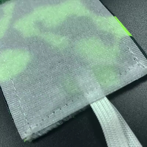 ปลอกแขนยืดหยุ่นปรับได้สำหรับกีฬาฟุตบอล กัปตันทีม ผู้นำทีม ฝึกซ้อมกีฬา ทำจากขนสัตว์ 100% กันลื่น ใช้ได้ทั้งชายและหญิง - Product Image 6