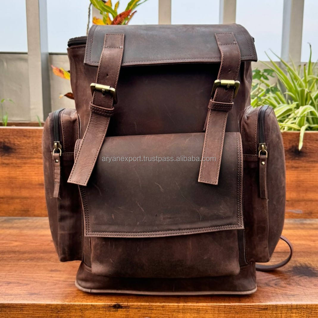 สีน้ำตาลเข้ม