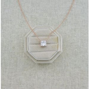 สร้อยคอทองคำโรสโกลด์ 14K ประดับเพชรทรงปรินเซสคัท 3 กะรัต ได้รับการรับรองจาก IGI คุณภาพ VS1 สี F เครื่องประดับผู้หญิงสุดหรู ของขวัญสุดพิเศษ - Product Image 1