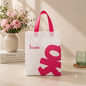 Bolsa Ecológica Reutilizable de Tela No Tejida Spunbond, Termosellada, con Logotipo Personalizado Impreso, Asa Resistente para Negocios - Product Image 1