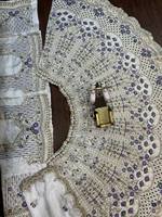Lehenga Choli évasé de 4 mètres de qualité exceptionnelle, en satin de soie, orné de sequins et de broderies, dernière collection, tenue de mariée traditionnelle pour fêtes.