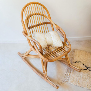 Silla mecedora de ratán a precio económico para niños, fabricante que suministra muebles naturales para niños pequeños - Product Image 1