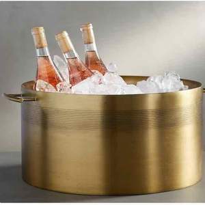 Cubo de hielo metálico moderno para enfriar vino, champán y cerveza, enfriador de bebidas duradero, perfecto para el hogar y la cocina. - Product Image 1