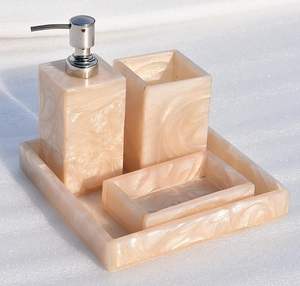 Juego de Baño de Resina con Diseño Minimalista en Espiral, 4 Piezas, Dispensador de Jabón, Portacepillos de Dientes, Bandeja para Artículos de Baño, a un Precio Accesible - Product Image 2