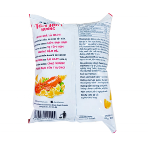 Poca Partyz Grilled Lobster Snack 30g offre des chips croustillantes au goût de homard grillé fumé pour un en-cas audacieux et savoureux - Product Image 3