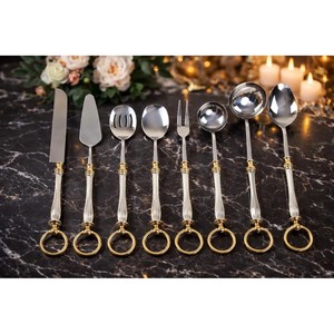 Elegante juego de cubiertos metálicos con asas doradas, acabado de alto brillo, apto para lavavajillas, para bodas y uso doméstico. - Product Image 4