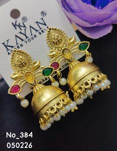 Pendientes Chandbali de Oro Laminado con Piedra Azul, Engaste de Bisel, Joyería Étnica Tradicional India de Moda para Mujer al por Mayor - Product Image 6