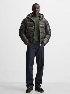 Veste matelassée à capuche pour homme, couleur unie, imperméable, coupe-vent, fermeture éclair, vêtement d'hiver décontracté, coupe régulière, matière PU - Product Image 2