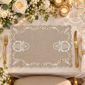 Exquisito Salvamantel de Lino con Bordado Floral, Salvamantel con Corte Festoneado, Adorno Clásico para Fiestas y Cenas en Casa - Product Image 1
