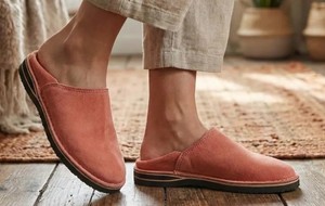 รองเท้าบาบูชหนังกลับโมร็อกโกทำมือ – รองเท้าแตะหนังแยกชั้นนุ่มพิเศษพร้อมพื้นเสริมความแข็งแรง - Product Image 2