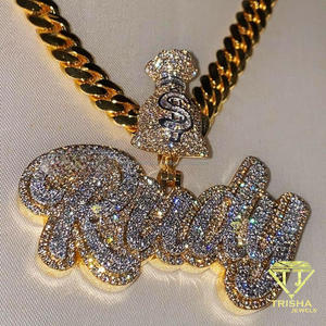 สร้อยคอจี้ชื่อแบบ Iced Out เครื่องประดับฮิปฮอปสั่งทำได้ จี้เพชร VVS Moissanite จี้ชื่อสองสี - Product Image 1