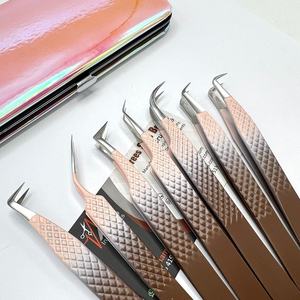 Pince à cils en acier inoxydable à revêtement de couleur bicolore Ombre au prix de gros Fibre d'extension de cils à poignée diamantée avec logo personnalisé - Product Image 6