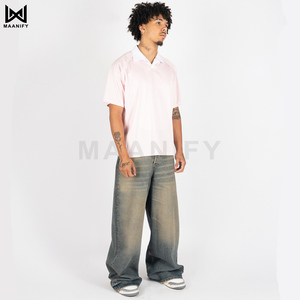 Camiseta Oversize de Lujo Rosa para Hombre, Estilo Boxy, Streetwear, Poliéster, Cuello en Contraste, Logotipo Personalizado, OEM ODM MAANIFY - Product Image 2