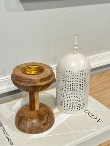 Quemador de incienso árabe marroquí más vendido, cúpula de hierro grabada con base de madera y diseño de luna creciente para países de Oriente Medio - Product Image 6