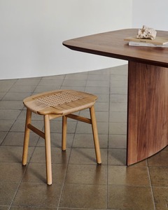 Elegant Teak <b>Dining</b> <b>Chair</b> with Curved Back and Rope Weaving – Comfortable Wooden <b>Chair</b> for Restaurant, Cafe & Modern Living - Product Image 2