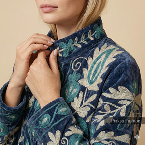 Veste de luxe pour femme en velours brodé à la main de style bohème, doublure en coton respirant et à séchage rapide, écologique, automne/hiver - Product Image 2