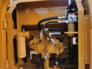 รถขุดตีนตะขาบ cat315d มือสอง - Product Image 6