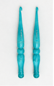 Imperial Crafted Home Resin <b>Crochet</b> <b>Hook</b> Set Handcrafted Artistic Hand Painted Yarn Weaving Tools Round 18cm 2mm - Product Image 5