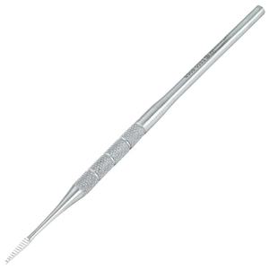 Juego al por mayor de raspador de cutículas triangular de metal y lima de uñas con empujador de cutículas de madera y herramientas de corte para manicura - Product Image 3