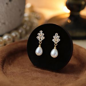 Crystal Leaf Pearl Earrings Freshwater Pearl Drop Bridal Wedding Earrings Elegant Bridesmaid Gift Jewelry Women - Product Image 2