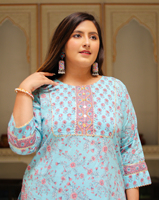 Ensemble Kurti, pantalon et dupatta décontracté violet en coton imprimé floral, col rond, manches trois quarts, grande taille, pour femme, ethnique, vente en gros
