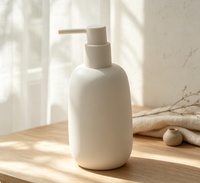 Ensemble d'accessoires de salle de bain 4 pièces Home Basics Decor au design mat, durable, avec distributeur de lotion et porte-savon