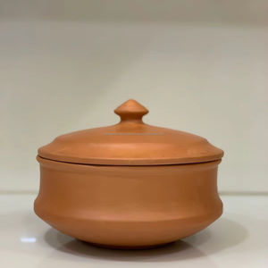 Olla de cocina de arcilla Recipiente de cocina Loza de terracota Hecho a mano Cocina tradicional Olla de arcilla Utensilio de cocina - Product Image 1