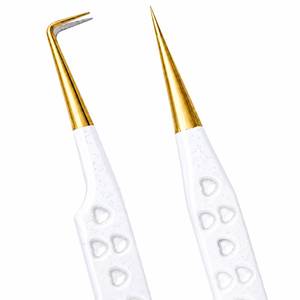 Pince à cils plaquée or blanc avec embouts de précision en forme de cœur pour l'application des cils - Product Image 2