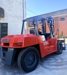 Heli 10 Ton Diesel Engine Forklift CPCD100 with Solid Tire Side <b>Lifter</b> Gearbox Pump & Motor 3m Max Lifting Height for Sale - Product Image 6