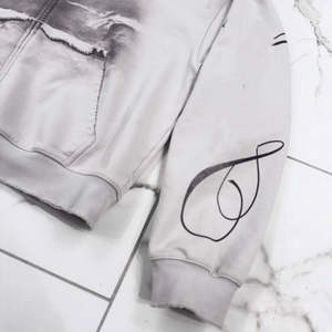 Sudadera con Capucha Nesta Sports Personalizada, 100% Algodón, Estilo Vintage, Lavado Ácido, Desgastada, con Estampado DTG, Tallas Grandes para Hombre - Product Image 5