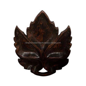 Plateau en bois de style feuille à forte demande Solution de service élégante pour servir des collations et des fruits secs Plusieurs options disponibles - Product Image 5