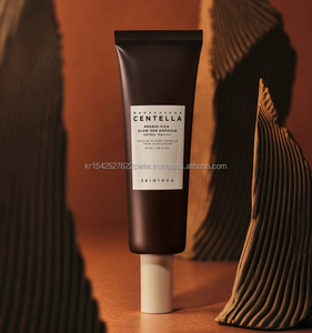 Skin1004 Madagascar Centella Probio cica <span class=keywords><strong>Glow</strong></span> Sun Ampoule 50ml Sản xuất tại Hàn Quốc giữ ẩm da làm dịu làm trắng chăm sóc nếp nhăn - Product Image 2