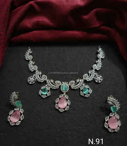 Diseño multicapa diamante americano plateado hoja forma diamante conjunto de joyería con pendiente a juego collar conjunto Mujer y Niña - Product Image 5