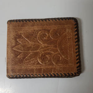 2026 Hot Sale 100% Genuine Leather Material Border Stitched With Hand Tooled Florals Carved Brown Color Cash Card <b>Wallet</b> For Men - Product Image 4