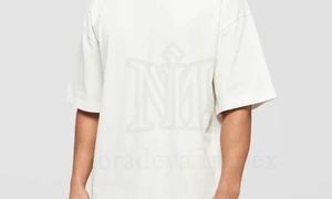 T-shirt fabriqué par des fabricants OEM, personnalisable, en coton de haute qualité, col rond, manches courtes, logo oversize imprimé - Product Image 2