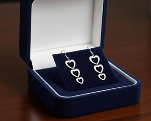 Pendientes de Plata de Ley 925 para Mujer |   Elegante Joyería de Plata |   Proveedor de Pendientes de Plata 925 al por Mayor - Product Image 4