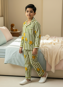 Pyjamas en pur coton pour enfants, ensembles chemise et pantalon, très confortables pour toutes les saisons, coton premium, imprimé mangue sur la robe. - Product Image 1