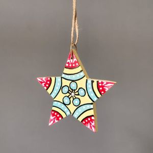 Adorno Colgante de Estrella de Madera Pintado a Mano, Decoración Festiva para Árbol de Navidad - Product Image 1
