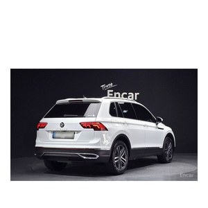 Volkswagen Tiguan 2.0 TDI Prestige 2023, 31,642 km, Diésel, Volante a la Izquierda, Asientos de Cuero, Cámara Trasera - Product Image 2