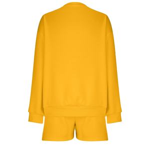 Ensemble deux pièces pour femmes, sweat-shirt à col rond surdimensionné en coton 100% tricoté et short taille mi-haute à épaules tombantes et manches longues - Product Image 5