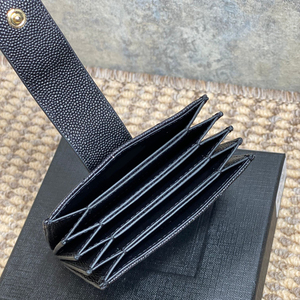 Cartera Elegante y Suave de Cuero Genuino Unisex, Cierre de Botón, Bloqueo RFID, Hecha a Mano, Mini Cartera de Viaje, Diseño de Moda, Porta Tarjetas de Crédito - Product Image 3