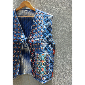 Veste matelassée sans manches pour femme, patchwork floral, gilet rembourré en coton, vêtement d'extérieur décontracté pour l'hiver, cadeau pour elle - Product Image 3